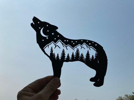 Wolf Metal Wall Art – Rustic Home & Cabin Decor - RMMDecor
