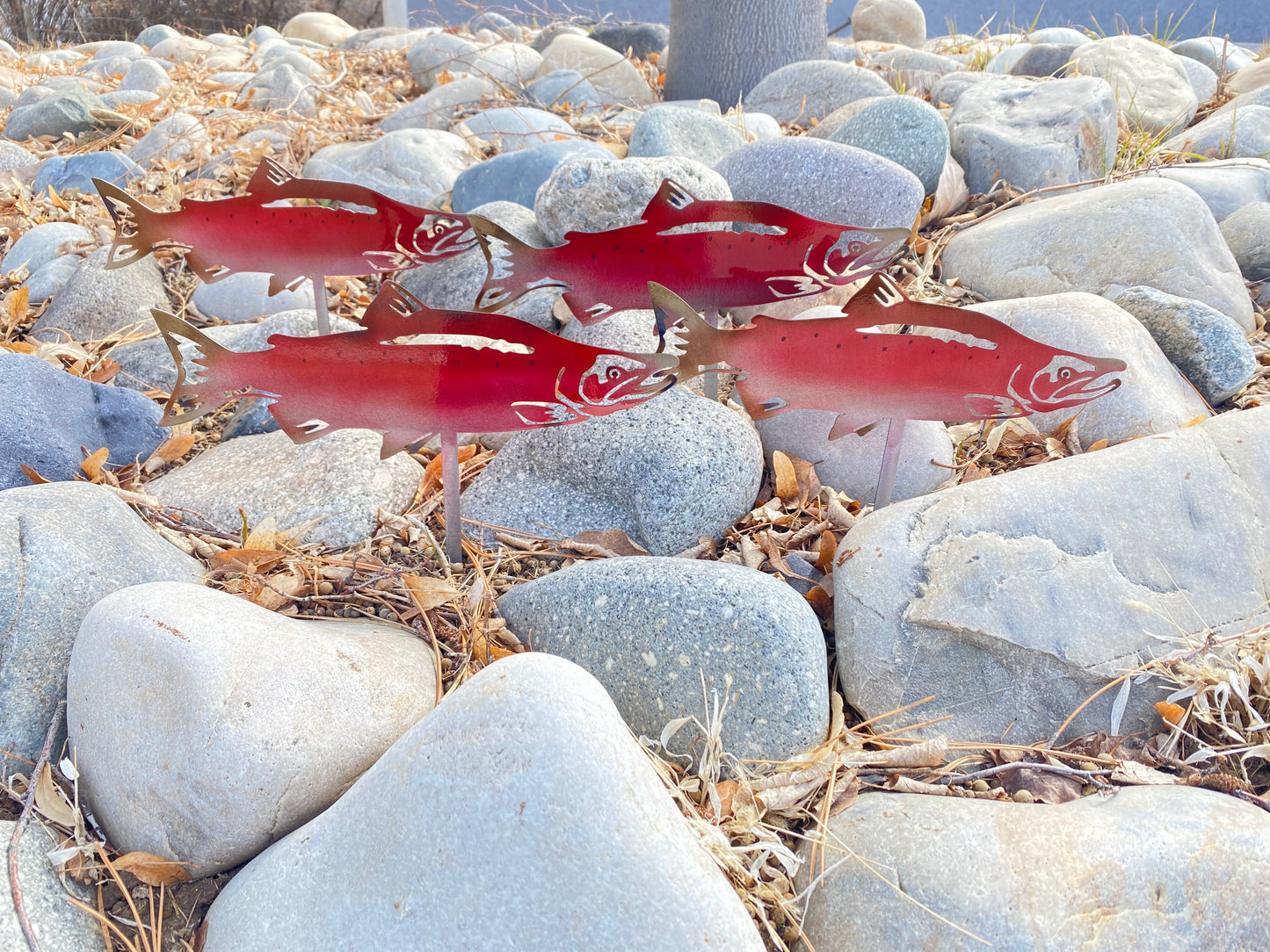 Metal Salmon River Rock Decor – Rust-Free Garden Decor - RMMDecor