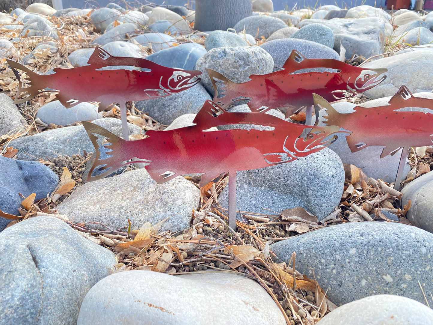 Metal Salmon River Rock Decor – Rust-Free Garden Decor - RMMDecor