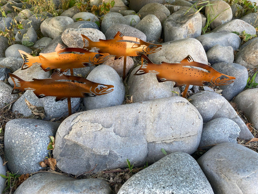 Set of 4 Salmon Yard Stakes - RMMDecor